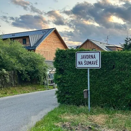 U Brouka Javorna Na Sumave